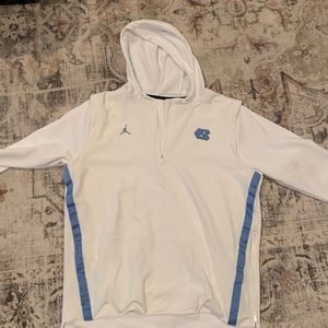 Nike UNC Tarheels Pullover